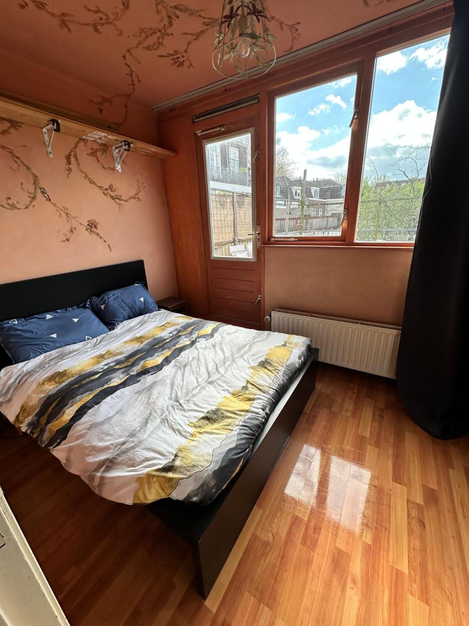 Terraced In Shared House *
